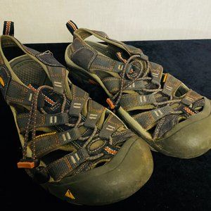 Keen Men's Sandals size 8.5